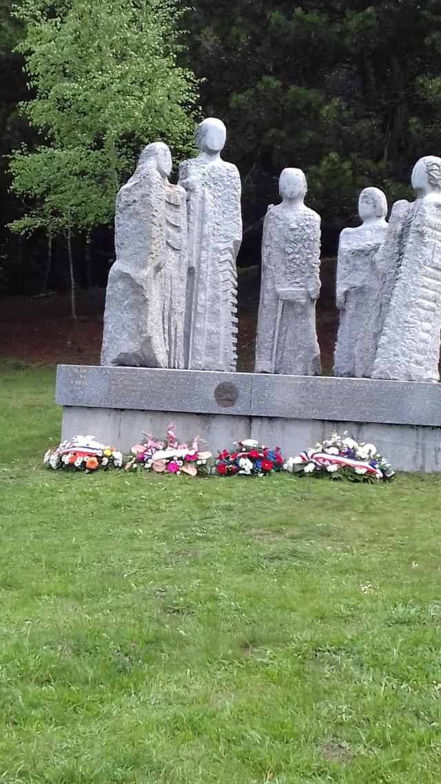 un monument en hommage aux maquisards de l'Ariège