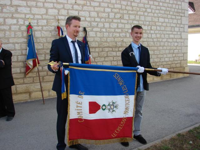 Amir, jeune porte-drapeau de la SMLH