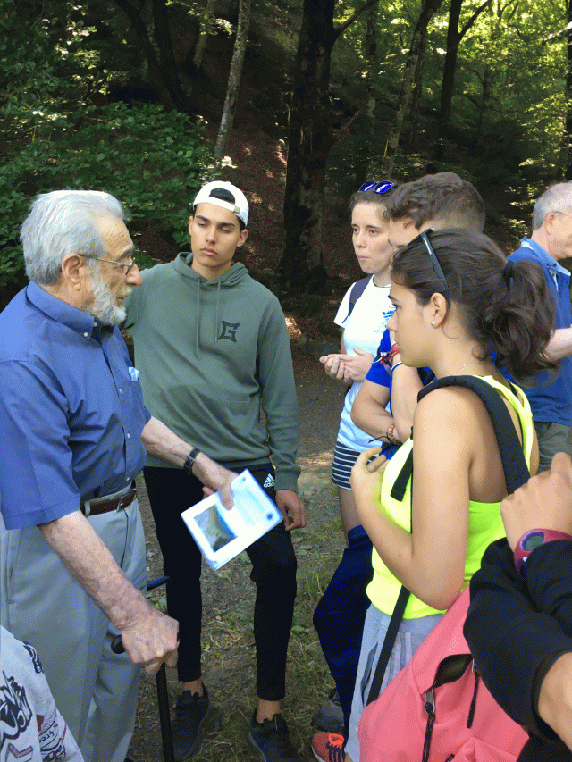 A la demande des jeunes, Paul revient sur son parcours dans les FFL