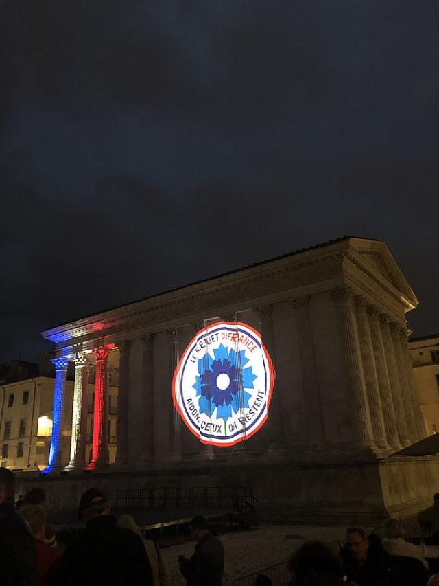 Bleuet de France Maison Carrée