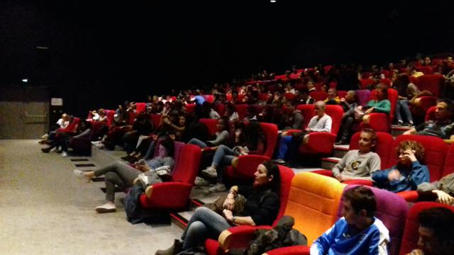 Projection d'Au revoir là haut à Muret dans une salle comble