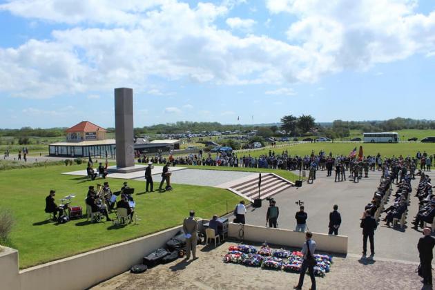 Cérémonie à Utah Beach